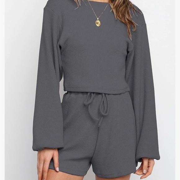 Ribbed Set - Picture 2 of 4